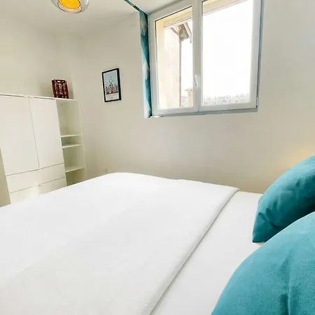 Clary - T2 Climatise Lumineux • 4 Pers • Hyper Centre • Vue Montagnes Grenoble