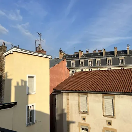 Appartement Clary - T2 Climatise Lumineux • 4 Pers • Hyper Centre • Vue Montagnes